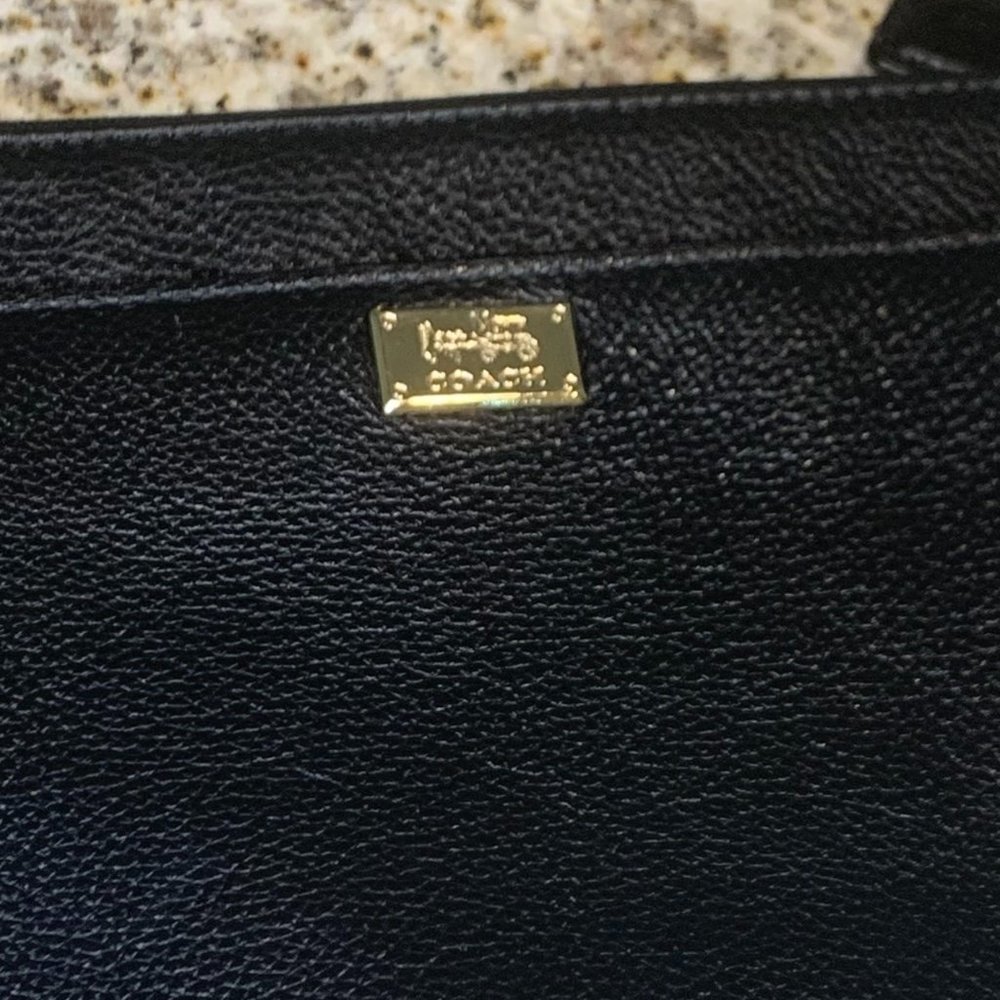 Coach Zip Closure Crossbody - Picture 2 of 5